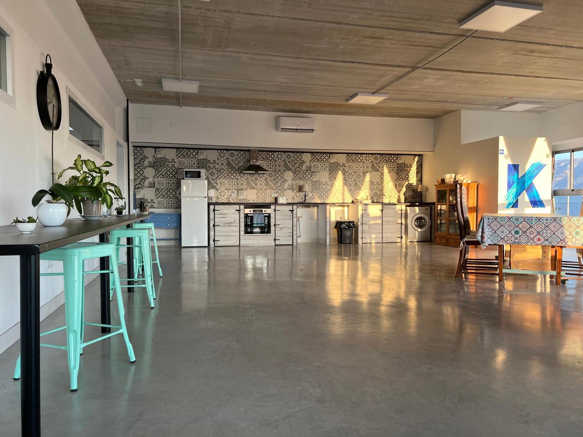Hostal Kaizen La Nucía Kültér fotó