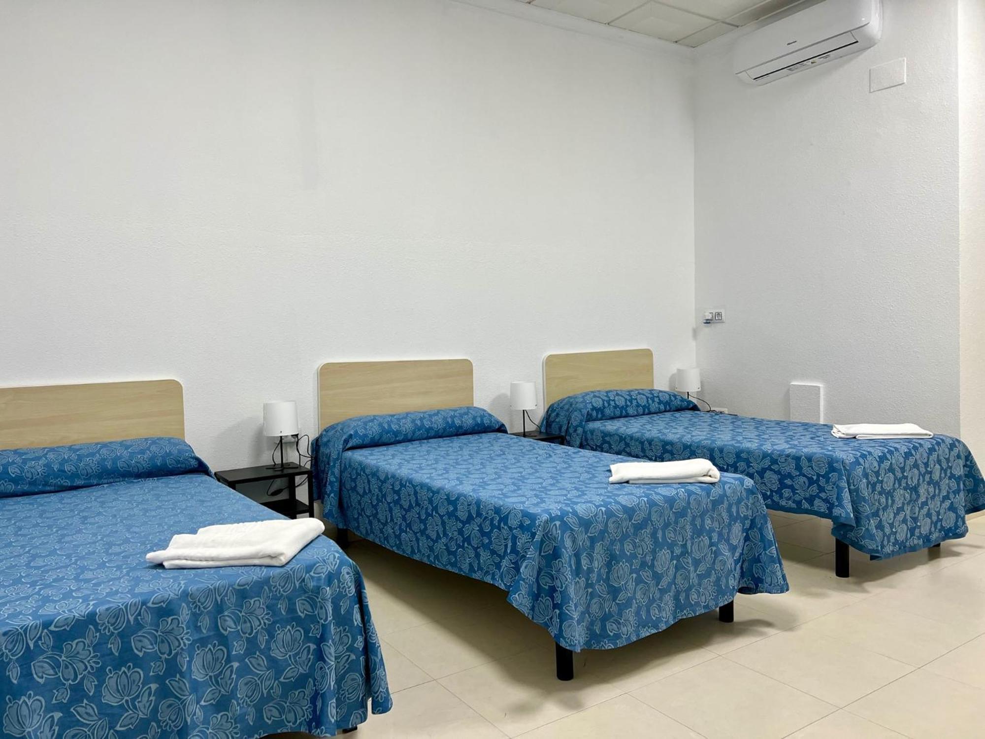 Hostal Kaizen La Nucía Kültér fotó