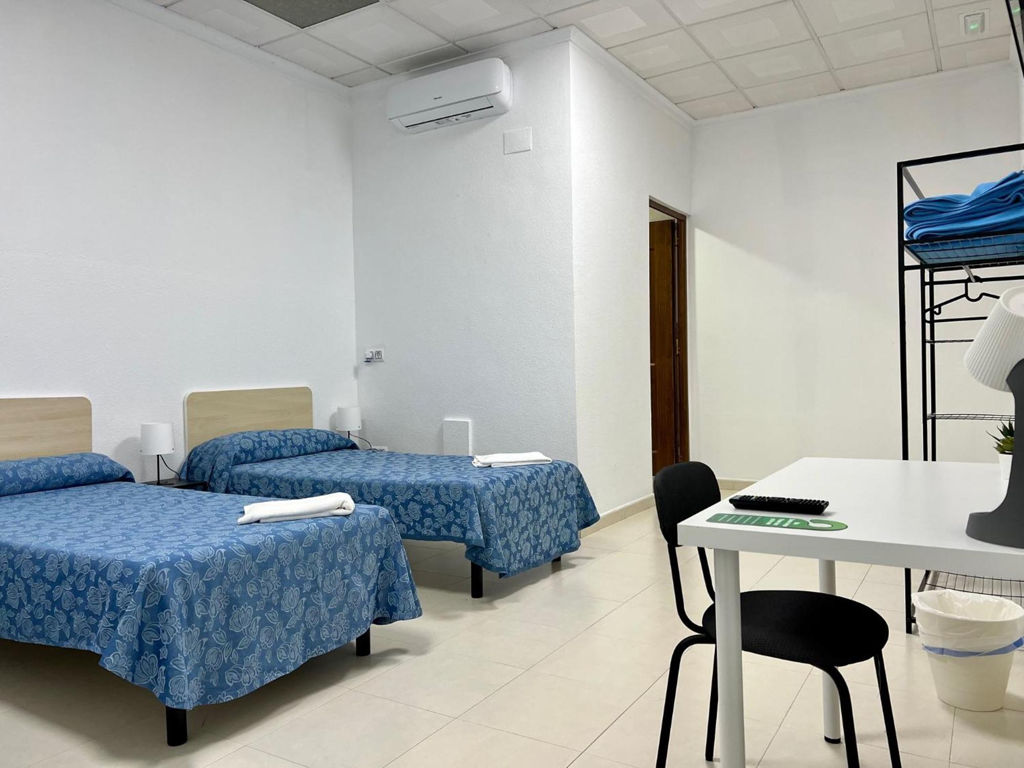 Hostal Kaizen La Nucía Kültér fotó