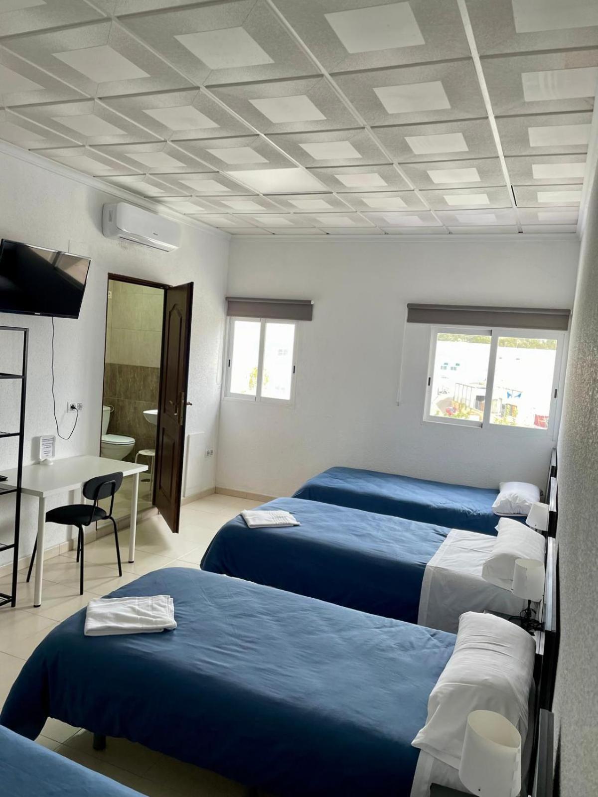 Hostal Kaizen La Nucía Kültér fotó