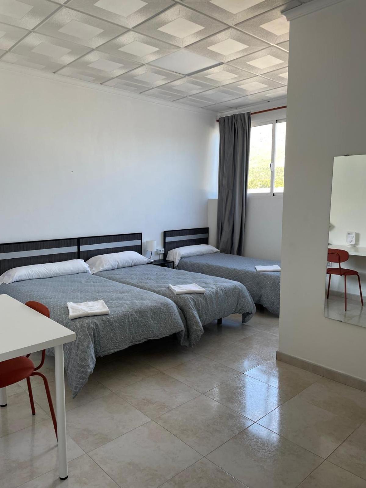Hostal Kaizen La Nucía Kültér fotó